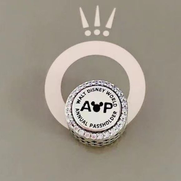 Pandora Annual Passholder Program | Walt Disney World Resort Charm Bead S925 ale - Picture 2 of 3